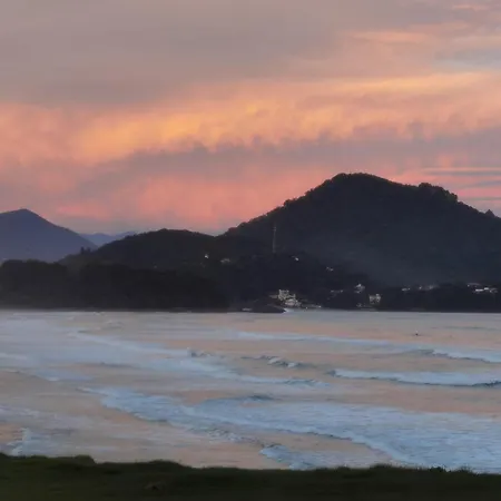 Apartamento 2 quartos e suíte na Praia de Maranduba, Ubatuba-3